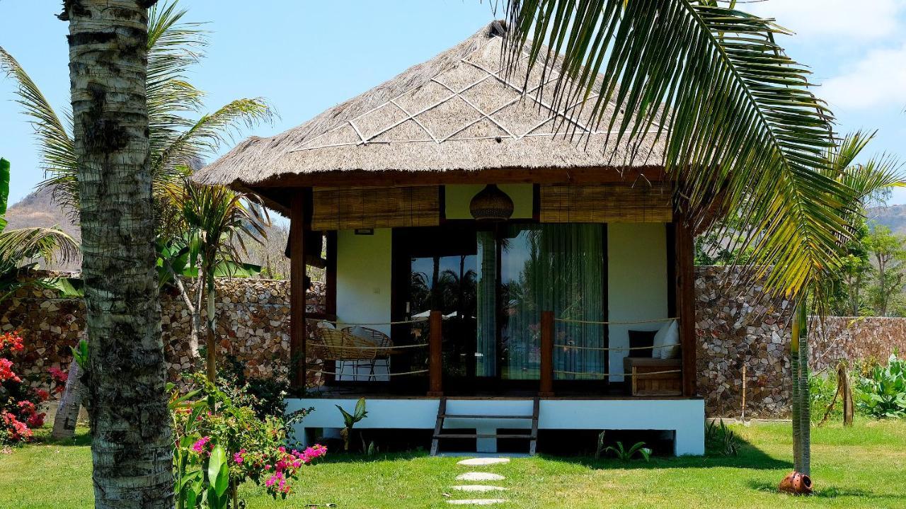 Segara Lombok Beach Resort Selong Belanak Dış mekan fotoğraf